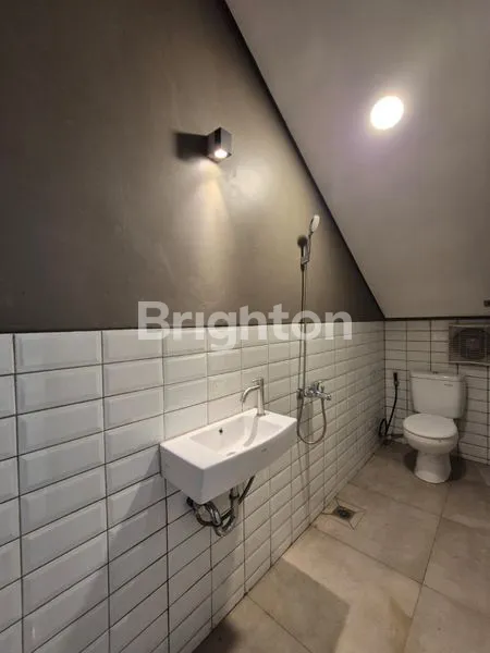 image RUMAH BARU CANTIK SIAP HUNI (4)