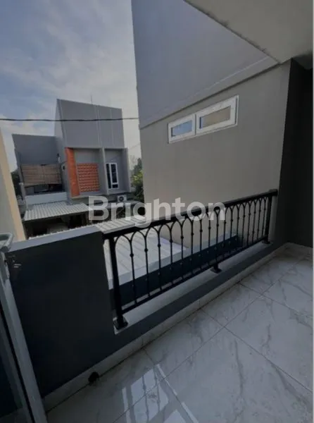 image SMART LIVING HOUSE 2 LANTAI – LIMO, DEPOK || DESAIN PREMIUM \ BONUS LENGKAP \ AKSES STRATEGIS (5)