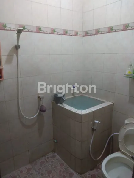 image RUMAH SAWOJAJAR 2 LANTAI RUMAH DEKAT MASJID (7)