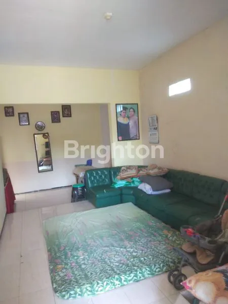 image RUMAH SAWOJAJAR 2 LANTAI RUMAH DEKAT MASJID (4)