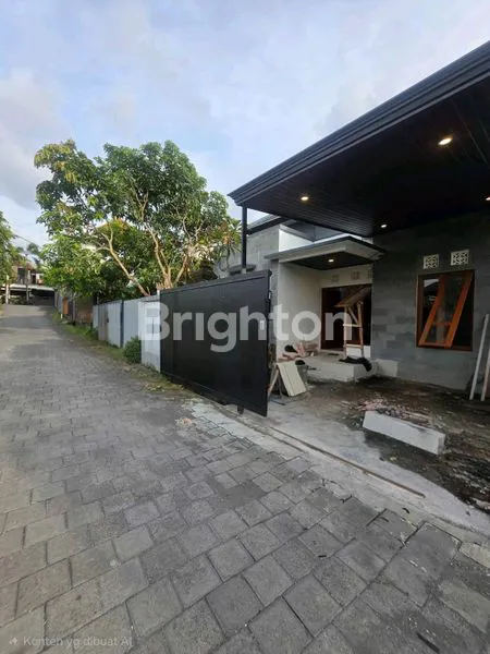 image RUMAH SIAP HUNI DI KAWASAN ELITE DENPASAR TIMUR (1)