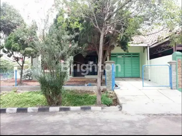image RUMAH SIAP HUNI DI PALEM SEMI, LT 289M² HARGA 55 JT/TAHUN (1)