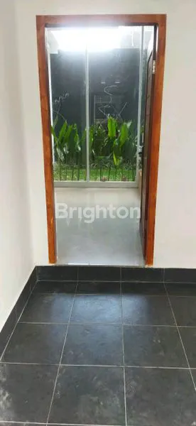 image RUMAH BARU 2 LANTAI SIAP HUNI – DENPASAR TIMUR (6)
