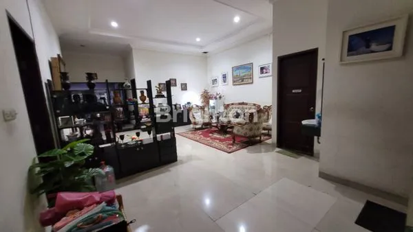 image RUMAH STRATEGIS SIAP HUNI COCOK UNTUK USAHA (3)