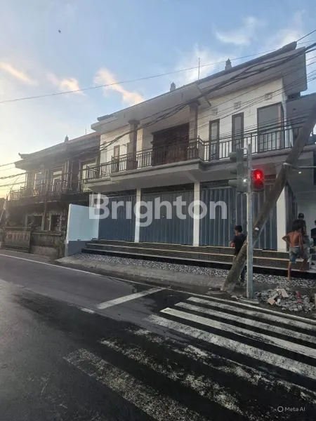 image RUKO 2 LANTAI POSISI HOOK COCOK UNTUK USAHA LOKASI STRATEGIS DI LUKLUK, BADUNG, BALI (1)