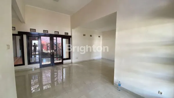 image RUMAH SIAP HUNI THE JUNGLE BU (4)