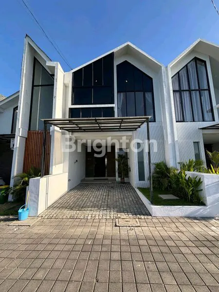 image DIJUAL VILLA FREEHOLD DI SEMINYAK – VIEW SAWAH & LOKASI PREMIUM (1)
