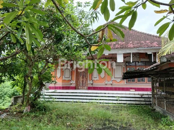 RUMAH MURAH PINGGIR JALAN RAYA BATUBULAN