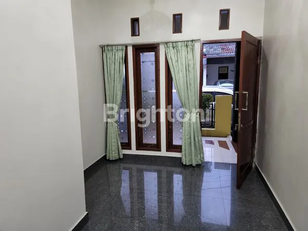 image DI JUAL CEPAT RUMAH SIAP HUNI GRIYA DEPOK ASRI (2)