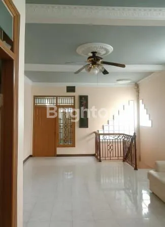 image RUMAH USAHA SIAP HUNI DEKAT ALUN ALUN DEMAK (5)