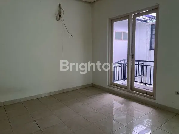 image DISEWAKAN RUMAH DI CLUSTER VISTA 1 SERPONG CITY PARADISE (4)