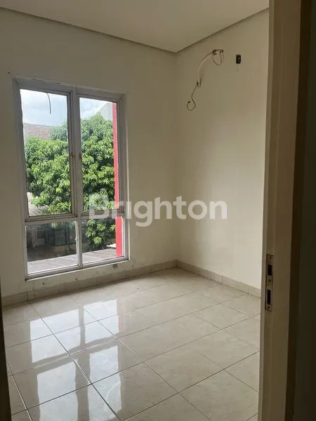 image DISEWAKAN RUMAH DI CLUSTER VISTA 1 SERPONG CITY PARADISE (3)