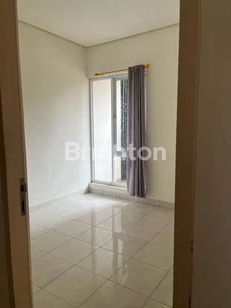 image DISEWAKAN RUMAH DI CLUSTER VISTA 1 SERPONG CITY PARADISE (6)