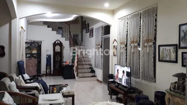 image RUMAH BESAR MEGAH SIDOARJO (1)