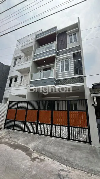 image RUMAH INDENT 4 LANTAI TOMANG (2)