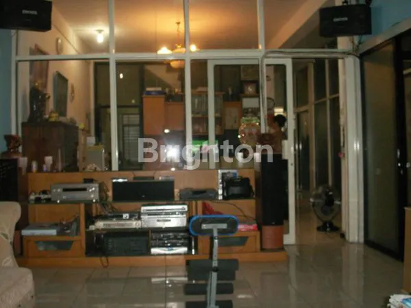 image RUKO 3 LANTAI DI RAYA ARJUNO, LT 78M², SHM (8)