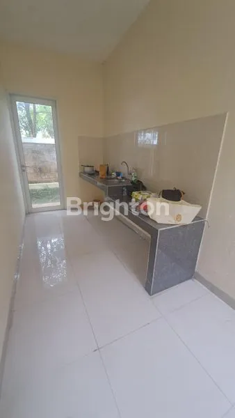 image RUMAH 2 LANTAI HALAMAN LUAS VIEW GUNUNG SIAP HUNI DI CLUSTER AGRENIA SENTUL CITY (3)