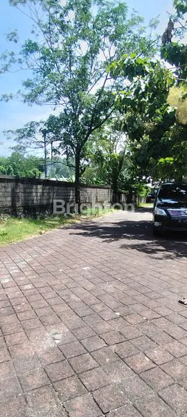 image LAHAN PARKIR STRATEGIS 22,6 ARE DI JL. BY PASS NGURAH RAI (2)