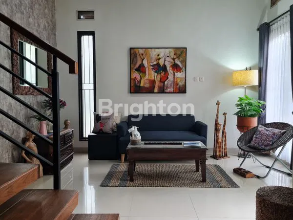 image DIJUAL RUMAH CANTIK DI CIRACAS  (3)