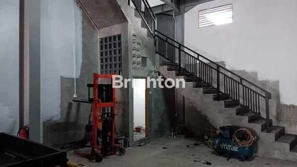 image GUDANG LUAS BANGUNAN 600M LANTAI 2 PONDOK KOPI JAKARTA TIMUR STARTEGIS DEKAT TOL (3)