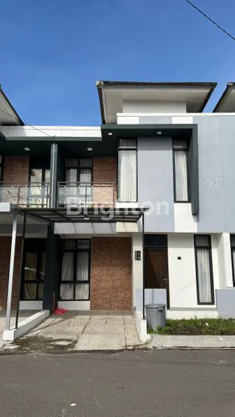 image RUMAH 2 LANTAI LT 72M² DI VILLA TAMAN BUNGA (1)