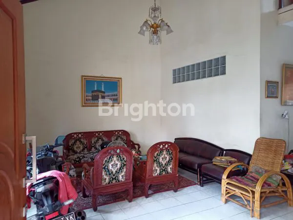 image RUMAH SIAP HUNI STRATEGIS DI PONDOK BAMBU JAKARTA TIMUR (4)