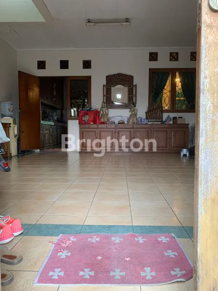 image DIJUAL RUMAH MEWAH BESAR JATI ASIH (2)