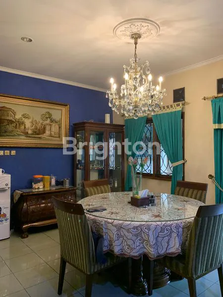 image DIJUAL RUMAH MEWAH BESAR JATI ASIH (7)