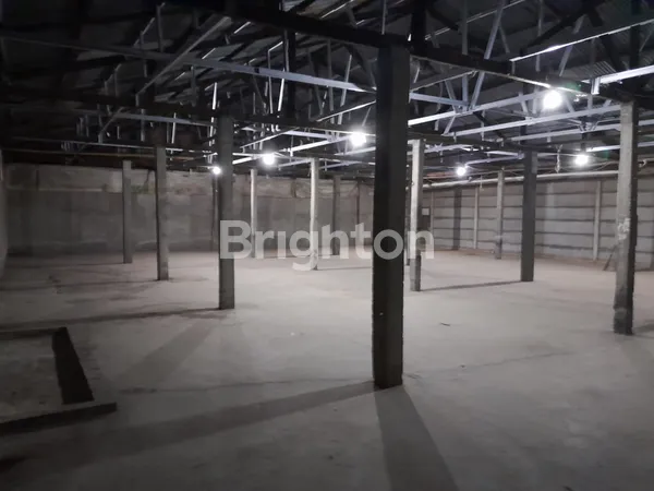 image DISEWAKAN GUDANG LUAS DI JURUMUDI DEKAT BANDARA SOETTA (3)