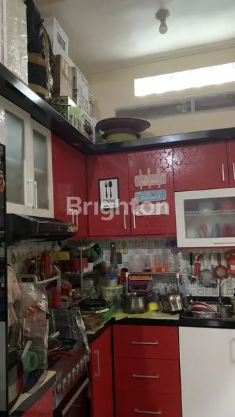 image RUMAH 2 LANTAI SIAP HUNI DI LEBAK JAYA, SURABAYA (2)