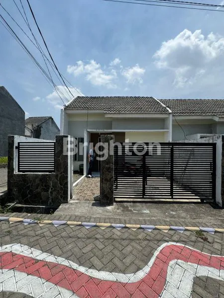 image JUAL RUMAH ALANA HILLS DRIYOREJO (1)
