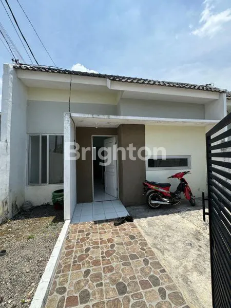 image JUAL RUMAH ALANA HILLS DRIYOREJO (2)