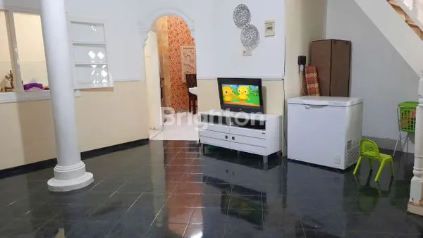 image RUMAH TERAWAT SIAP HUNI DI PERUMAHAN (8)