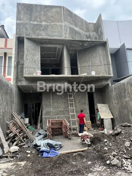 image RUMAH BARU KALIKEPITING DEKAT DHARMAHUSADA  DAN KAMPUS A UNAIR (2)