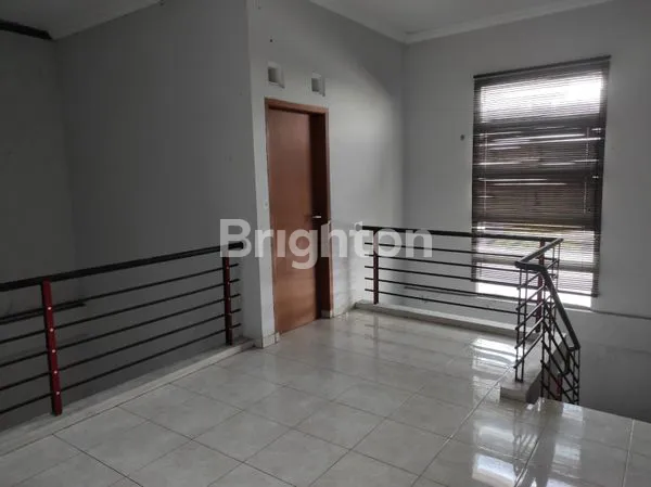 image RUMAH TURISARI DEKAT PARAGON MALL SOLO (5)