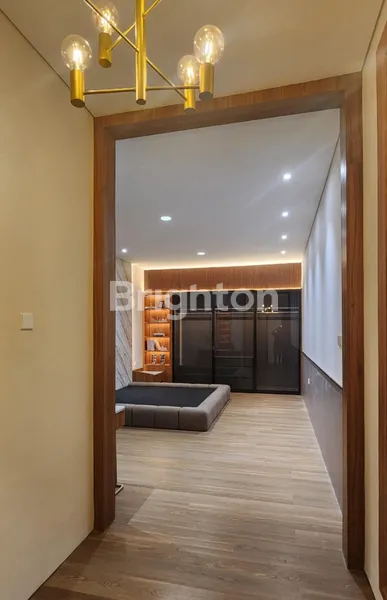 image HUNIAN NYAMAN , TERAWAT DESAIN MINIMALIS DI ROYAL RESIDENCE ADDINGTON (6)