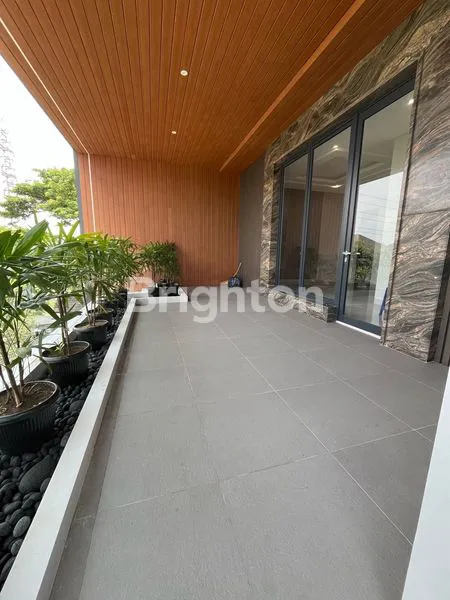 image RUMAH 3 LANTAI BARU GRESS DEKAT CIPUTRA HOSPITAL UNIVERSITAS CIPUTRA  CITA HATI HOKKY PAKUWON MALL UNESA G-WALK RAYA LONTAR HR MUHAMMAD MAYJEND SUNGKONO (8)