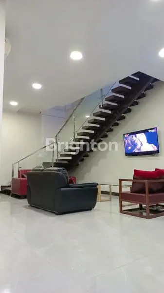 image RUMAH BAGUS SHM SIAP HUNI DI TELUK GONG JAKARTA UTARA (6)