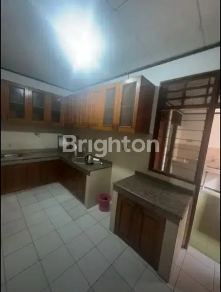 image  RUMAH  2 LANTAI LOKASI STRATEGIS, JOHAR BARU, JAKARTA PUSAT. (5)