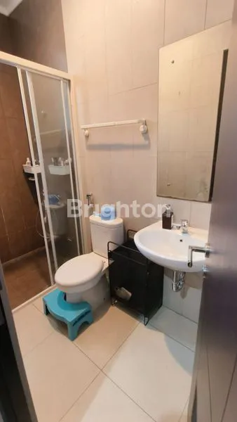 image DISEWAKAN RUMAH FULL FURNISHED SIAP HUNI DI CLUSTER MAGENTA SUMMARECON BEKASI (5)