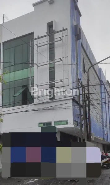 image RUKO STRATEGIS 3-LT TENGAH KOTA DI JL MT HARYONO SEMARANG (1)