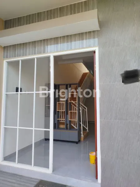 image HUNIAN MODERN 2 LANTAI, SHM, SIAP HUNI DI MULYOSARI (2)