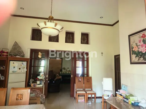 image RUMAH LUAS 600M² DI MERBABU MALANG, SEWAKAN 275 JT/TH (KOSONGAN) (6)