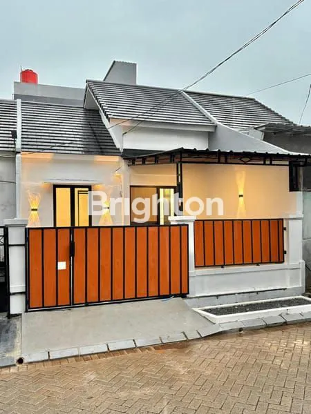 image DIJUAL RUMAH SIAP HUNI DI METLAND CILEUNGSI  SEKTOR 7 BOGOR (1)
