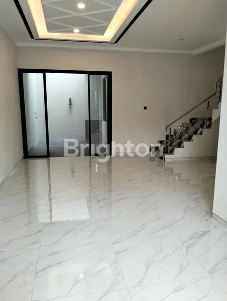 image RUMAH 180M² DEKAT UNIVERSITAS HANGTUAH (2)