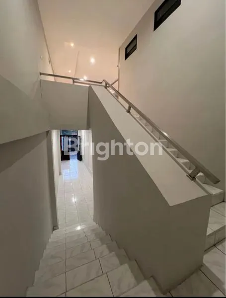 image DISEWAKAN RUMAH APARTEMEN 2 LANTAI BERLOKASI STRATEGIS DI JALAN NANGKA SELATAN  (4)