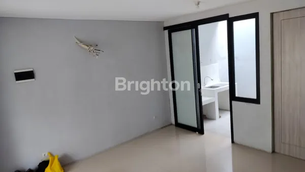 image FREE SMART DOOR !! RUMAH GRAND PAKUWON CLUSTER GLADSTONE  (6)