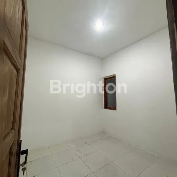 image DIJUAL RUMAH SIAP HUNI DI PERUM PURI INDAH SIDOARJO KOTA (6)