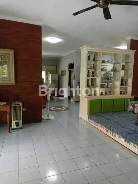 image RUMAH HOOK SIDOSERMO, ROW JALAN KEMBAR, LOKASI STRATEGIS DEKAT PLAZA MARINA  (4)