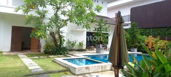 image HUNIAN EKSKLUSIF SANUR, LT 23 ARE, SHM & SIAP HUNI (5)